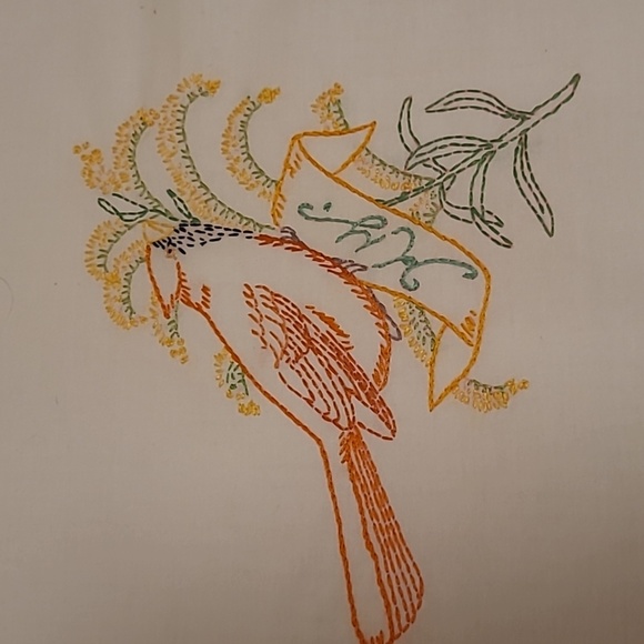 VintagevHand Stitched Kentucky State Bird & Flower - Picture 10 of 14
